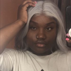 Meet your Posher, Christina